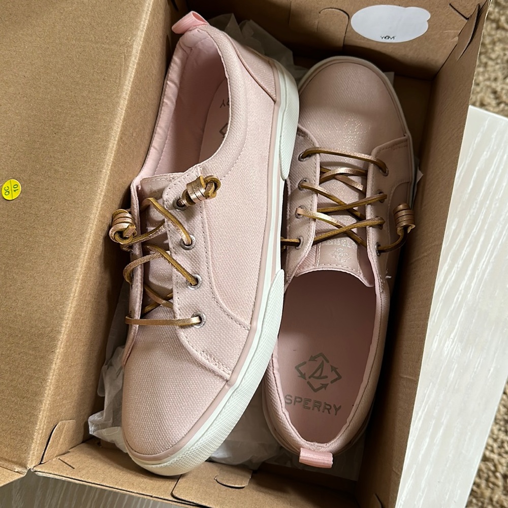 NWT Sperry Pierwave Boatshoes
